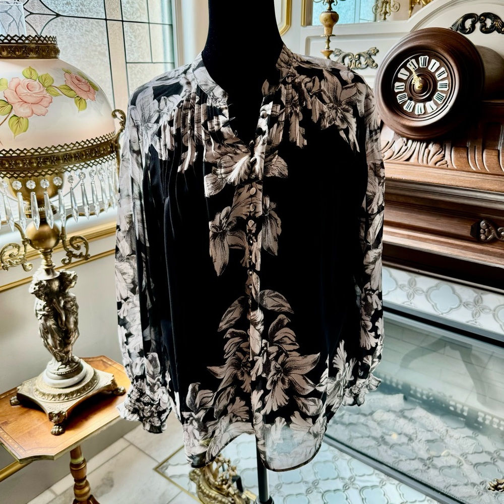 WHBM blouse in size small.